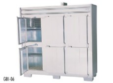 Refrigerator and Stainless Steel Cold Chamber